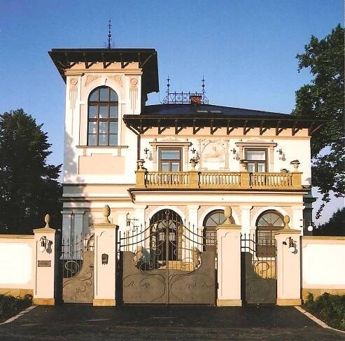 Luže - Vila Eliška - Měšťanský dům