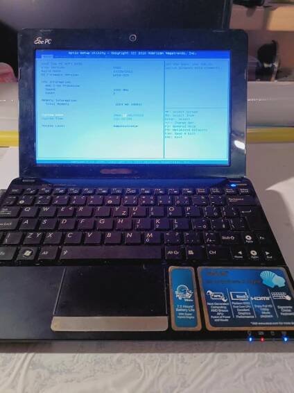 Asus Eee mini notebook