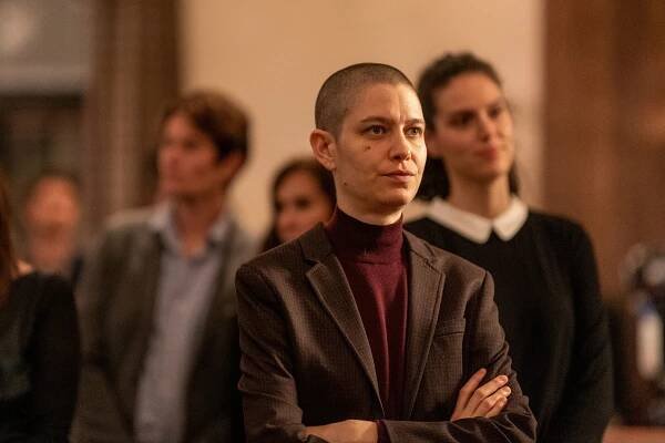 Miliardy - Johnny Favorite - Z filmu - Asia Kate Dillon