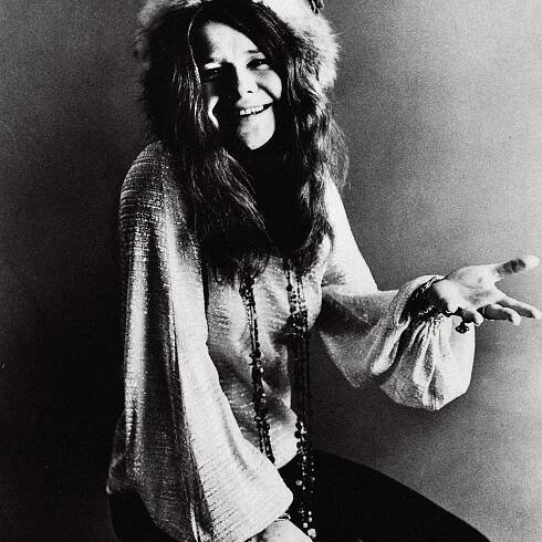Janis Joplin: Psychedelická královna nedokázala zkrotit svoje démony. Nad její hudbou ale stále žasneme