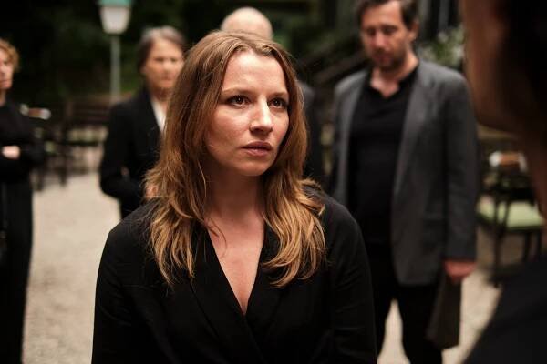 Die Macht der Kränkung - Leon - Z filmu - Antonia Bill