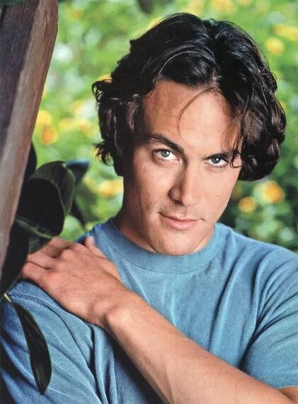 10 Heart-Rending Details Surrounding Brandon Lee, Who Died Due To A Mistake On A Movie Set | Factionary