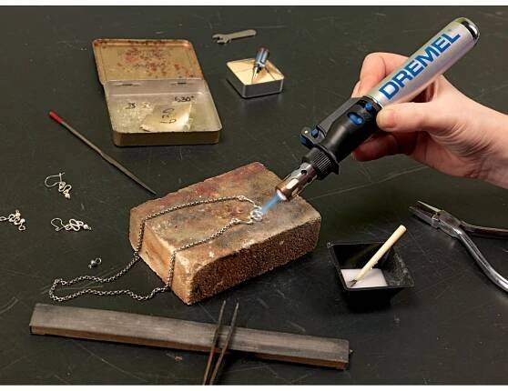 Dremel Multifunkční butanová páječka VersaTip (2000-7)