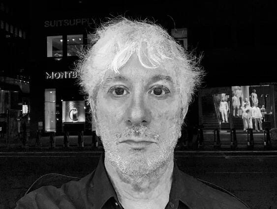 Interview: Lee Ranaldo on new release “In Virus Times”, Sonic Youth, sound experiments and visual art - Joyzine