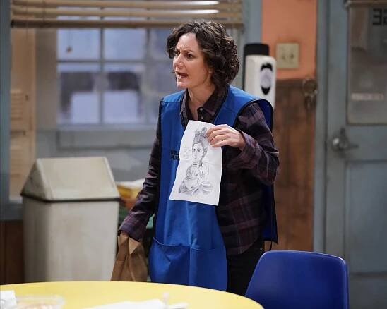 The Conners - Plastics, Trash Talk & Darlene Antoinette - Z filmu - Sara Gilbert