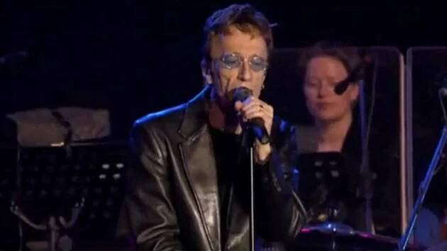 Zemřel další člen skupiny Bee Gees, Robin Gibb podlehl rakovině - iDNES.cz