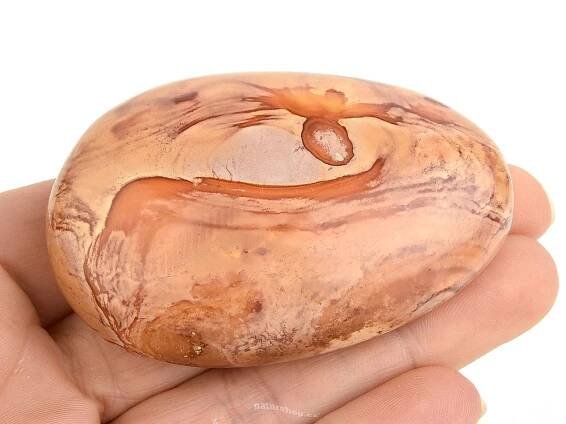 Hladký kámen jaspis pestrý 93g - naturshop.cz