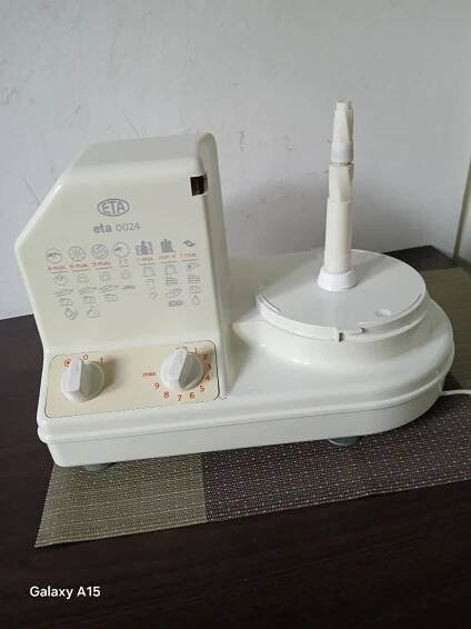 MIXER,ROBOT ETA 0024-NA OPRAVU,N.D