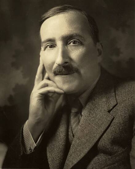 STEFAN ZWEIG