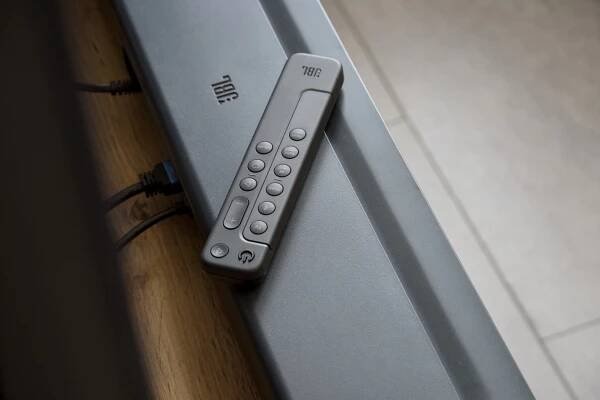 JBL Bar 800 - remote on top with TV and cables