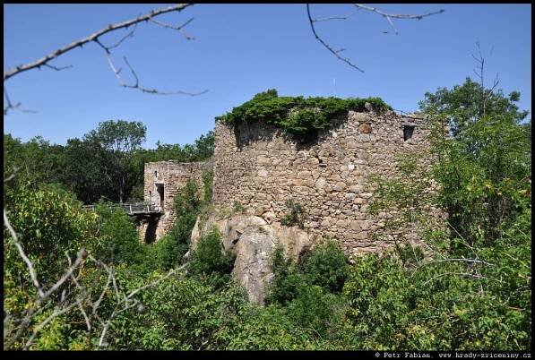 Fotografie – Schrattenthal / hrady-zriceniny.cz