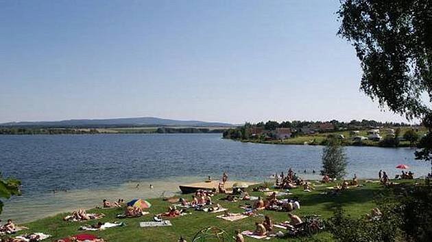 Na Ronaku mají dobrou hudbu i občerstvení