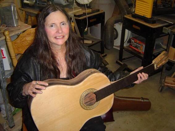 Commissioned - Elizabeth (photos) • O'Brien Guitars