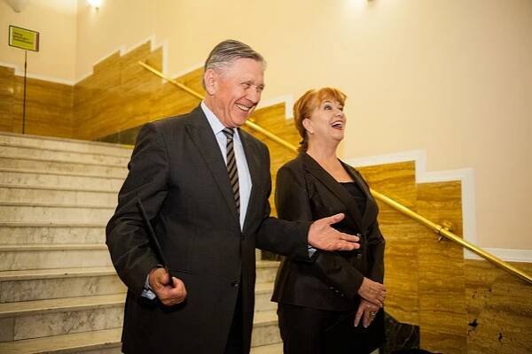 Výstava Oty Ornesta otevřela novou sezonu Městských divadel pražských | topvip.cz