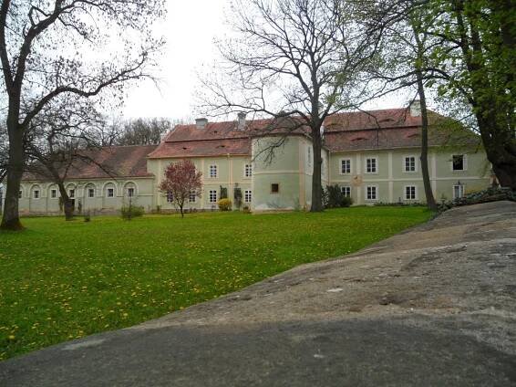 Luhov Schloss 2016