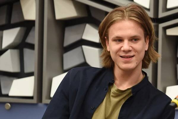 Operní zpěvačka Eva Urbanová, herec Zdeněk Piškula a cestovatel Ladislav Zibura se představí v Show Jana Krause