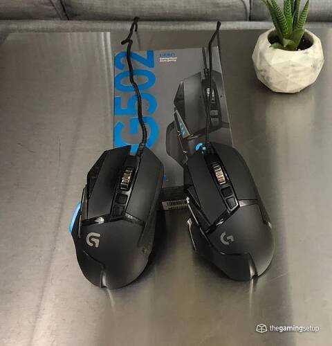 G502 proteus core vs hero