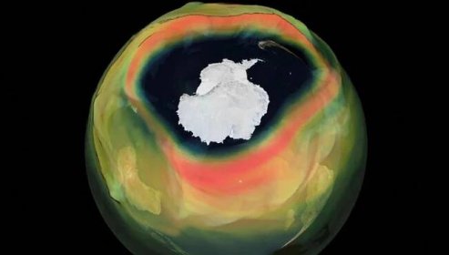 Vědce znepokojuje enormní velikost ozonové díry nad Antarktidou