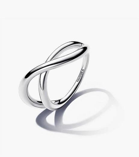 Organically Shaped Infinity Ring