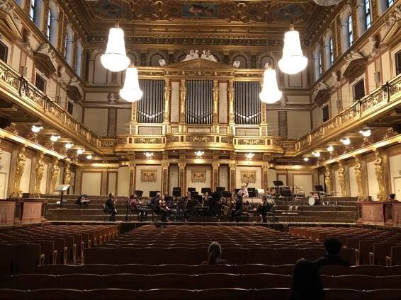 The Knights in Europe, GRAMMY® Time & Hello Spring! – Ariana Kim