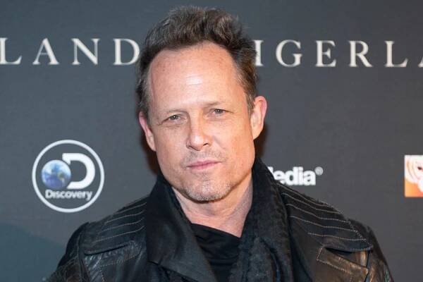 Dean Winters