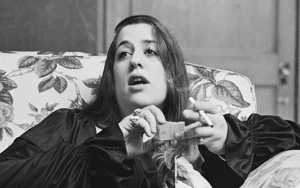The Death of Cass Elliot and Keith Moon at Harry Nilsson's Macabre Mayfair Flat - Flashbak