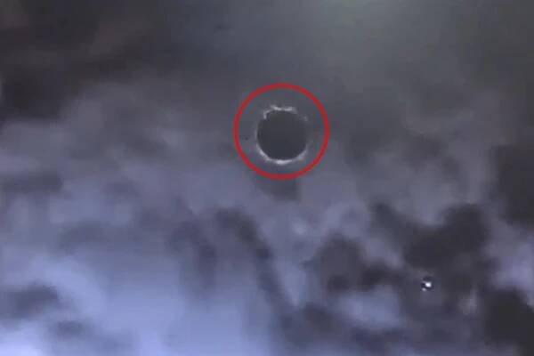 'Disc-shaped' UFO spotted by US military in newly released eerie footage