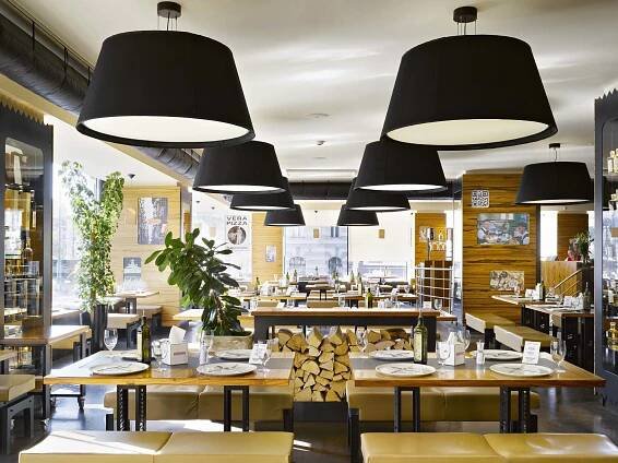 Restaurace Pizza Nuova - Ambiente