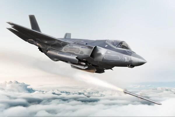 Mimořádné vlastnosti i cenovka. Letoun F-35 je na nebi takřka neviditelný