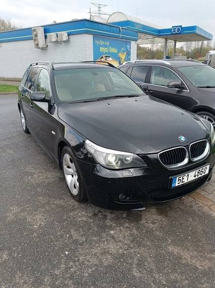 Bazar: prodej BMW 5 kombi e61 530d, touring Mpacket 160kW manuál, ojeté, nafta, rok 2004, barva černá - Portál řidiče