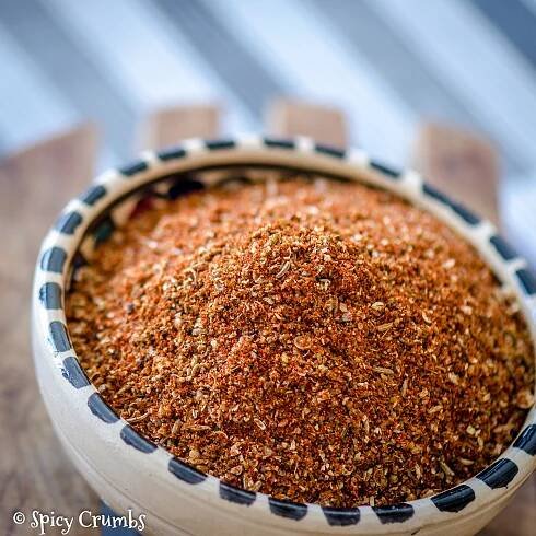 Dušenina s masovými kuličkami na orientální způsob - Spicy Crumbs