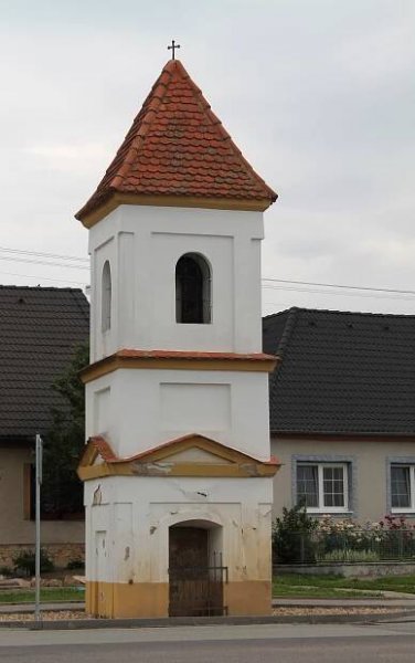 Soubor:Olbramovice, Lidměřice, zvonice (2020-06-17; 01).jpg