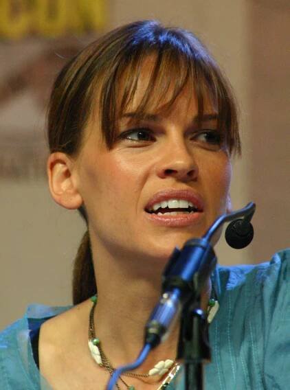 Soubor:Hilary Swank at Comic Con San Diego 2006.jpg – Wikipedie