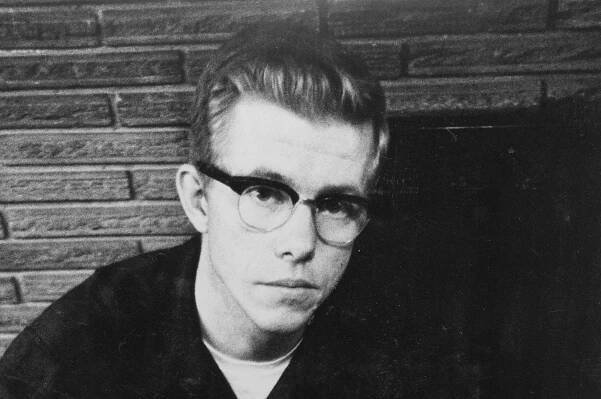 ROBERT HANSEN: The Hunter of Human Beings