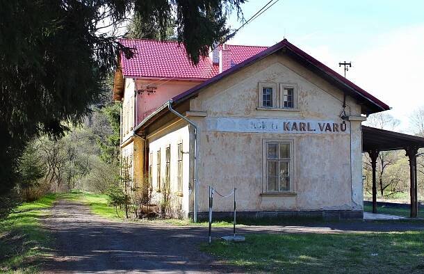 Soubor:Teplička, train station.jpg – Wikipedie