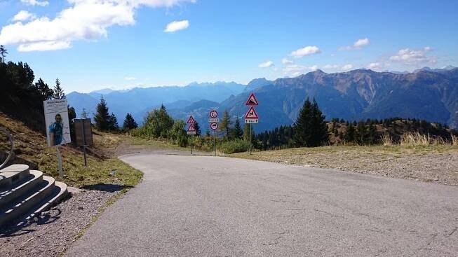 Monte Zoncolan, Tre Cime & sedla Giau, Falzarego, Gardena, Sella a Pordoi – Hory z dálky