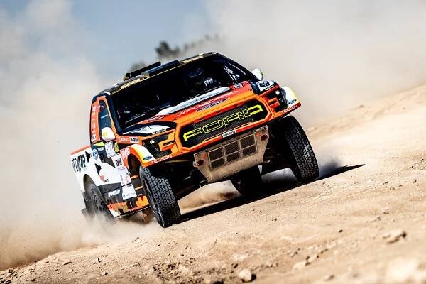 Martin Prokop na skvělém pátém místě v Qatar XC Rally 2018