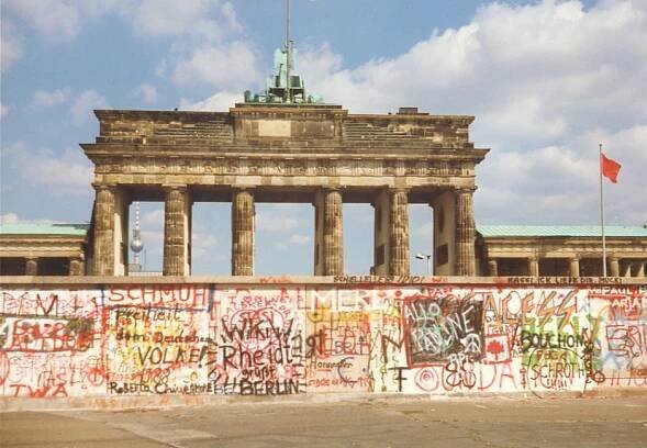 Dr. phil. Norbert Nail: Meine Mauer - Deutsche Bilder aus der Vergangenheit