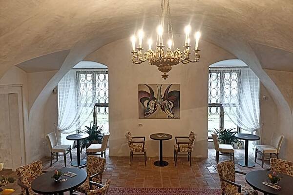 Na kávu stylově do Cafe Tuwora zámku Nebílovy - Nebílovy