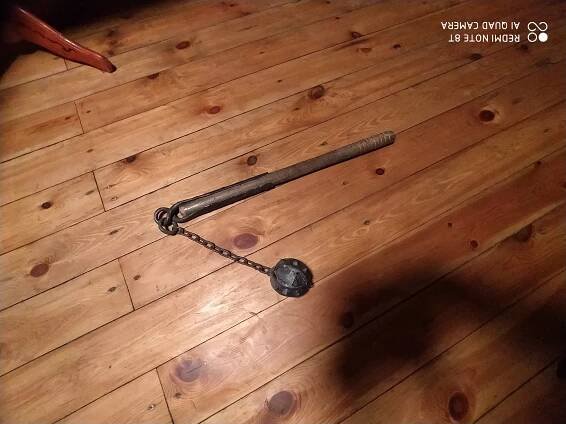 Bazar historických zbraní a zbrojí pro historický šerm