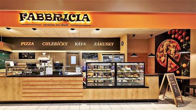 Fabbricia Pizzerie, OC Kaufland, Praha - Michle - FESCHU lighting & design
