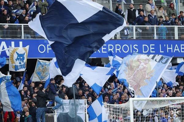 Sierralta jako náhrada za Jubala. Auxerre vyzve na úvod sezony nováčka z Lorientu