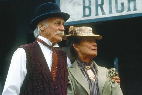 Richard Farnsworth, Colleen Dewhurst - Anna ze Zelených vršků - Z filmu