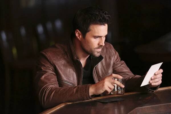 Agenti S.H.I.E.L.D. - S.O.S. Part 2 - Z filmu - Brett Dalton