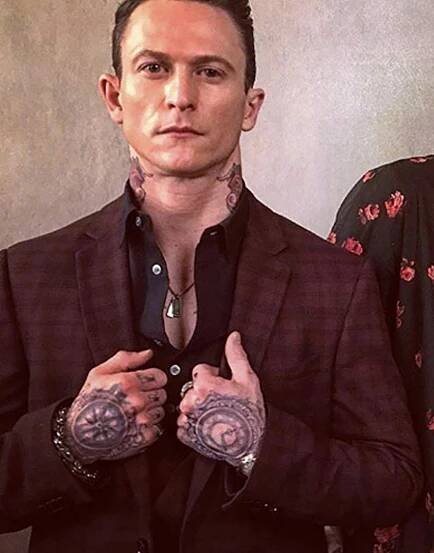 Charlie_s-Angels-Jonathan-Tucker-Blazer-Coat