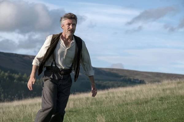 Gangy z Birminghamu - Černé kočky - Z filmu - Aidan Gillen