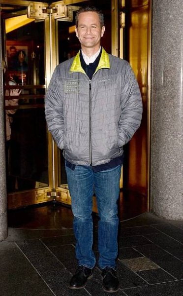 Kirk Cameron Faces Backlash for Christmas Carol Event Amid COVID-19