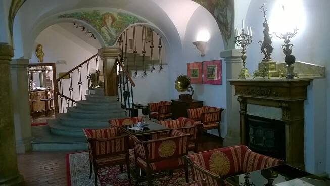 Hotel Royal Ricc Rooms: Pictures & Reviews - Tripadvisor