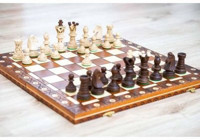 Dřevěné šachy královské + doprava zdarma