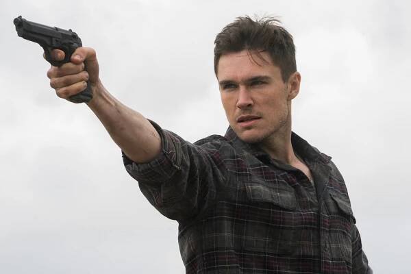 Živí mrtví: Počátek konce - Brother's Keeper - Z filmu - Sam Underwood